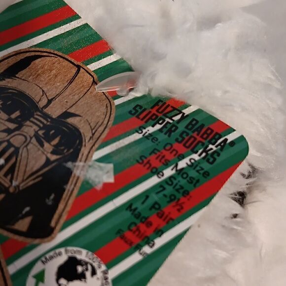 Star Wars Fuzzy Babba Slipper Socks - Picture 3 of 6